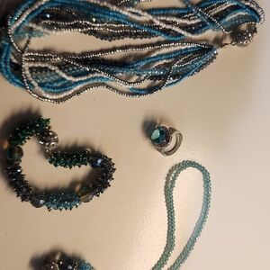 Set Has A 3/1 Feature Wear Many Ways. Bracelet Or Add The Other 2 & Ring Inc